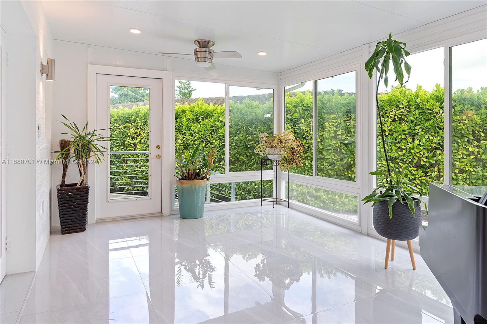 CORAL WAY PARK SEC B - Residential