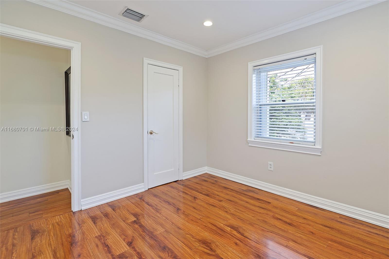 CORAL WAY PARK SEC B - Residential