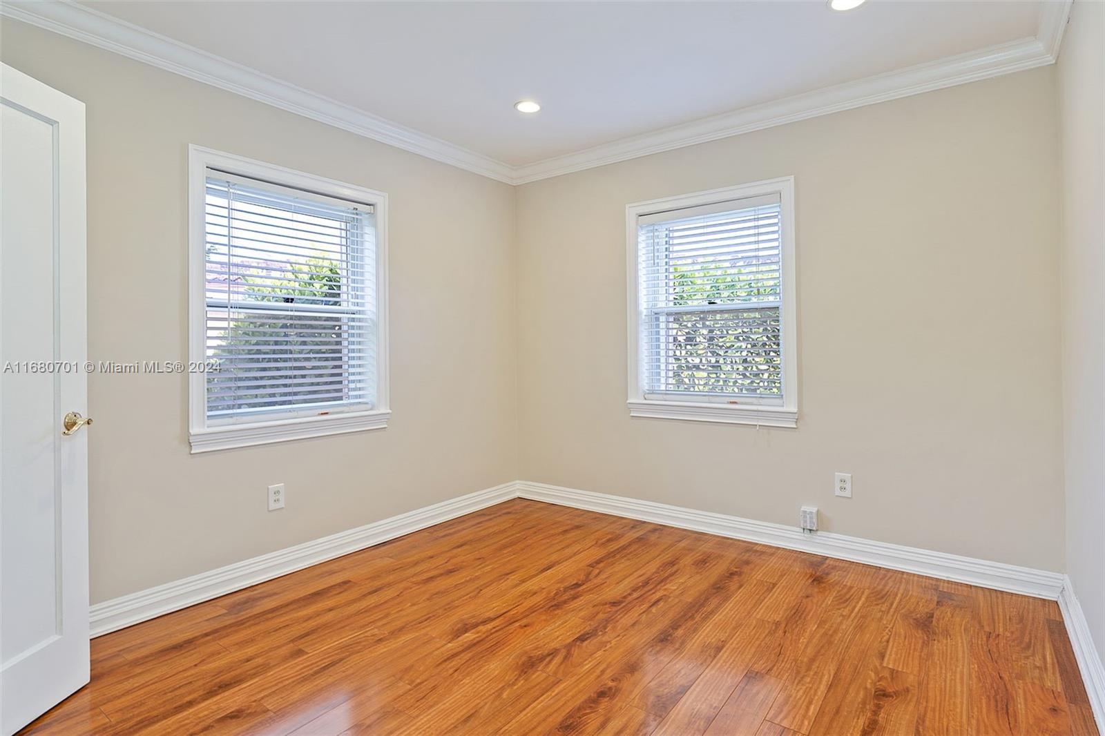CORAL WAY PARK SEC B - Residential