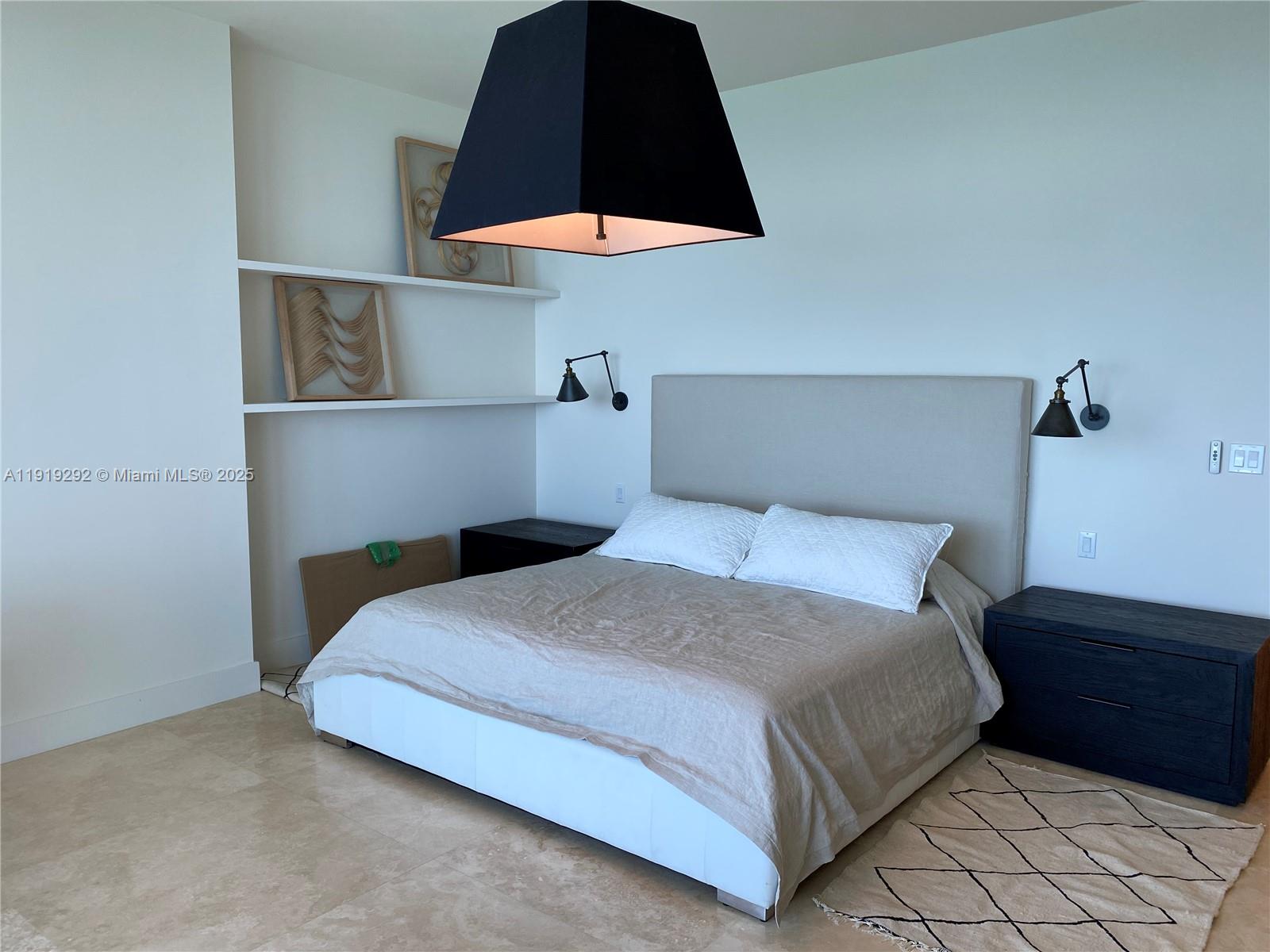 JADE SIGNATURE CONDO - Residential