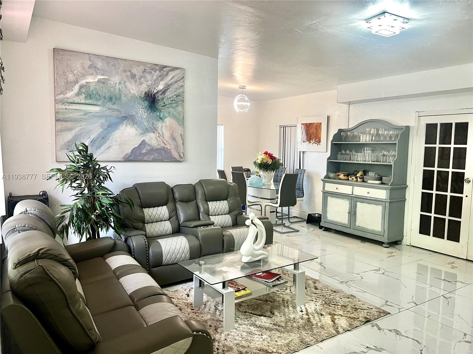 WEST MIAMI SHORES SEC D - Residential