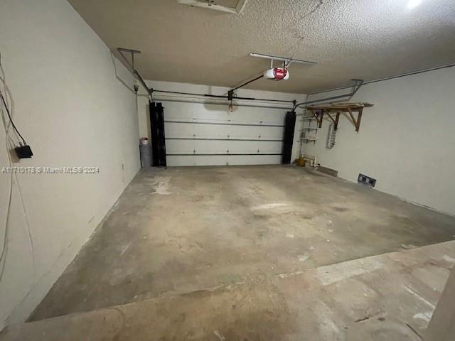 KILLIAN PINES 1ST ADDN - Residential Lease