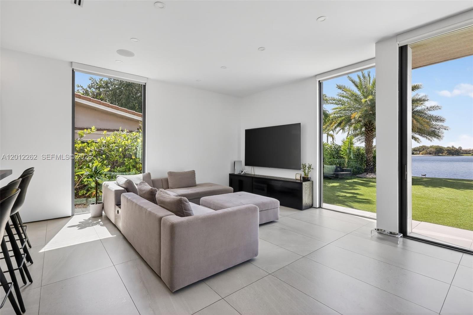 GREYKNOLL ESTATES - Residential