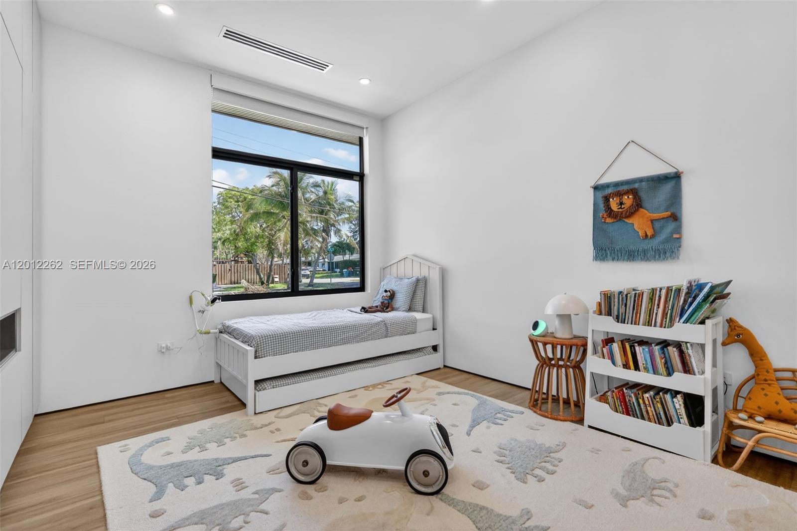 GREYKNOLL ESTATES - Residential