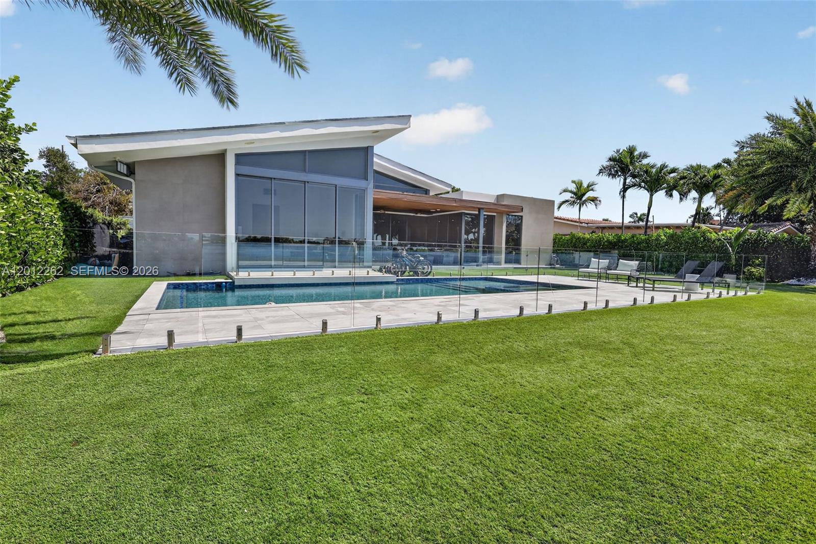 GREYKNOLL ESTATES - Residential