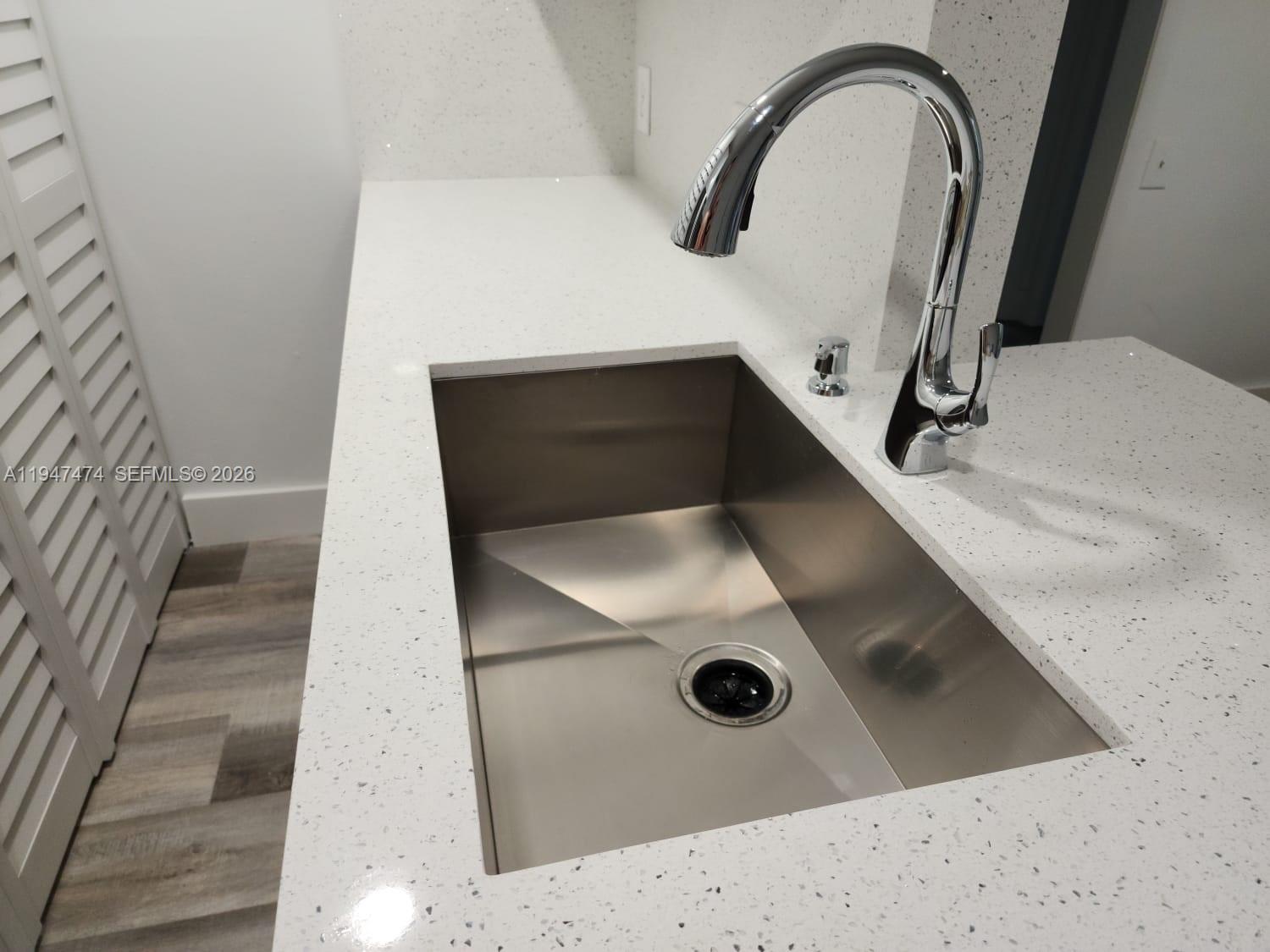 ARBOR KEYS CONDO - Residential