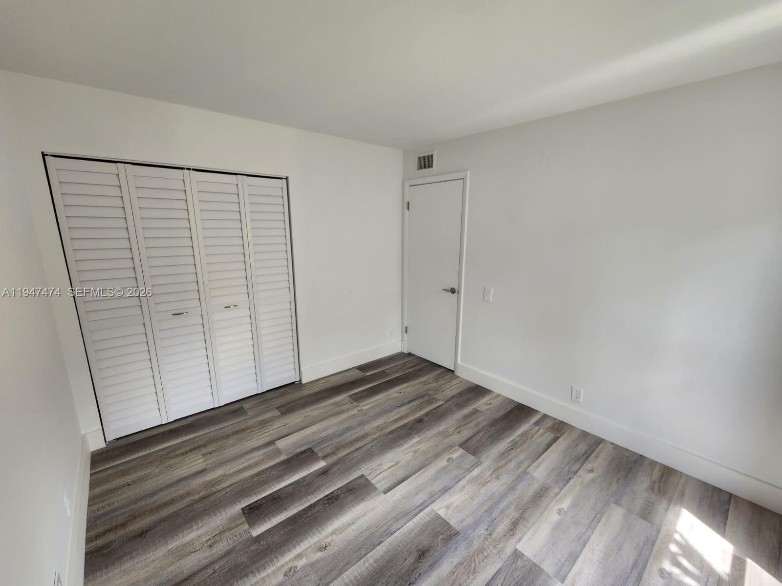 ARBOR KEYS CONDO - Residential
