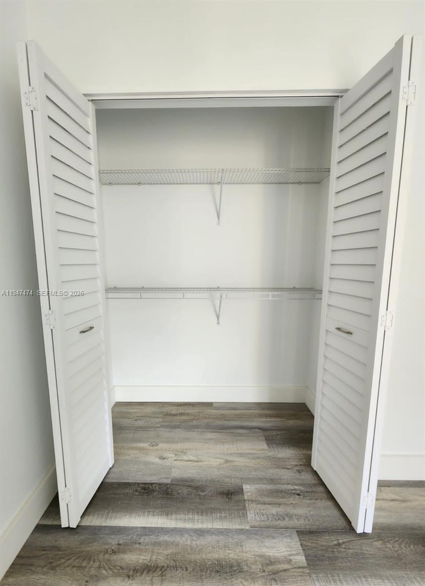 ARBOR KEYS CONDO - Residential