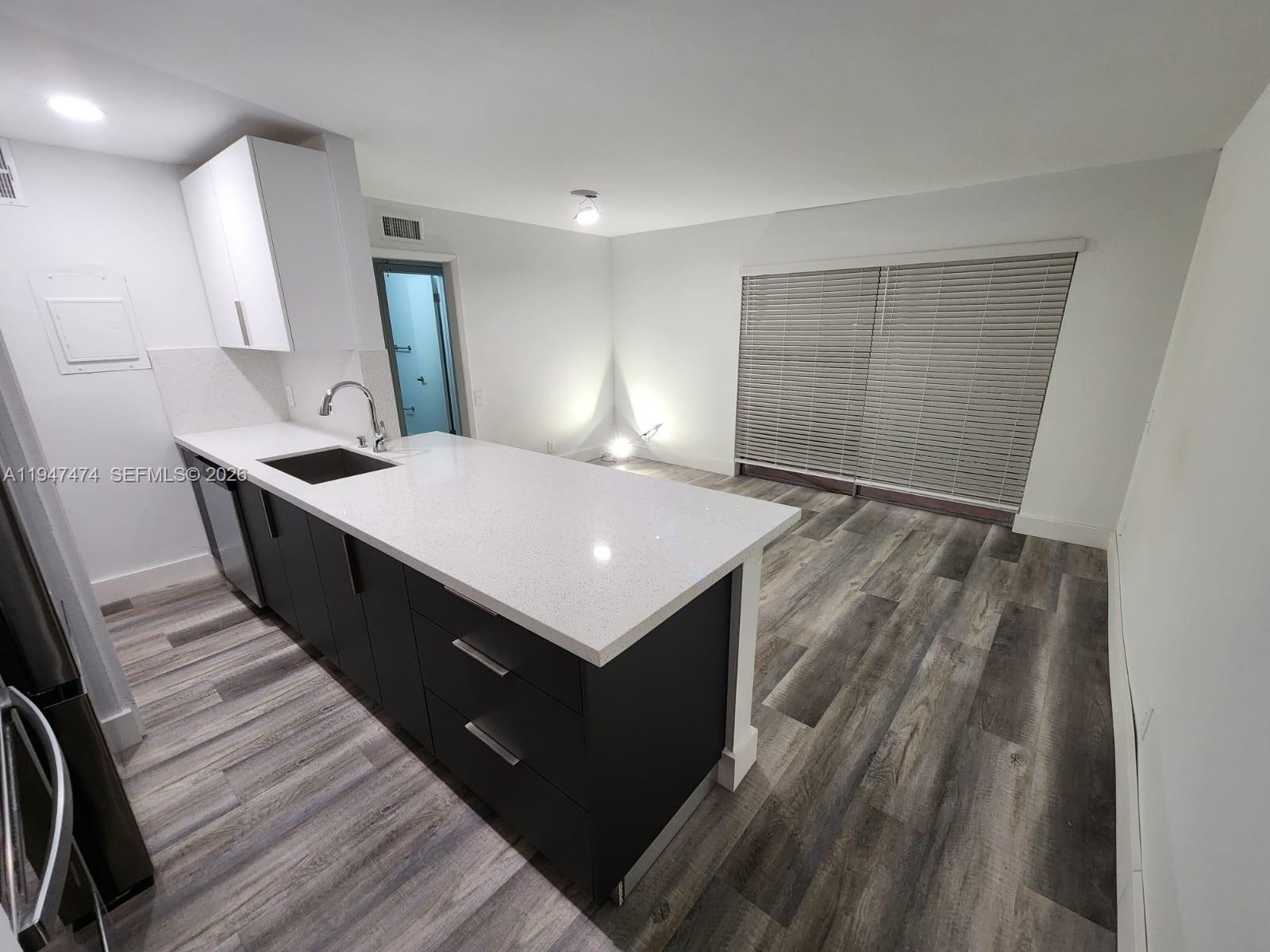 ARBOR KEYS CONDO - Residential