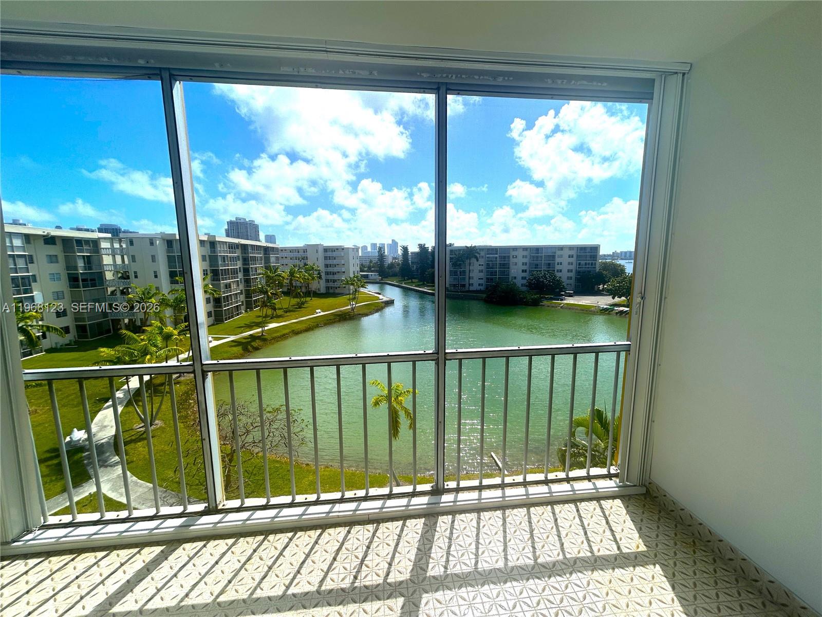 POINT EAST SEC II CONDO - Residential