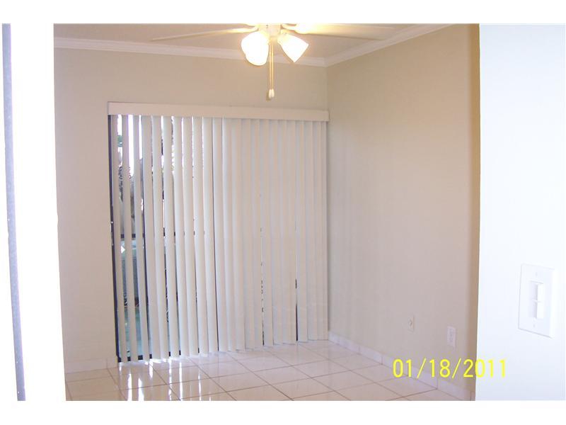 CREEKSIDE VILLAS SEC 2 - Residential Lease