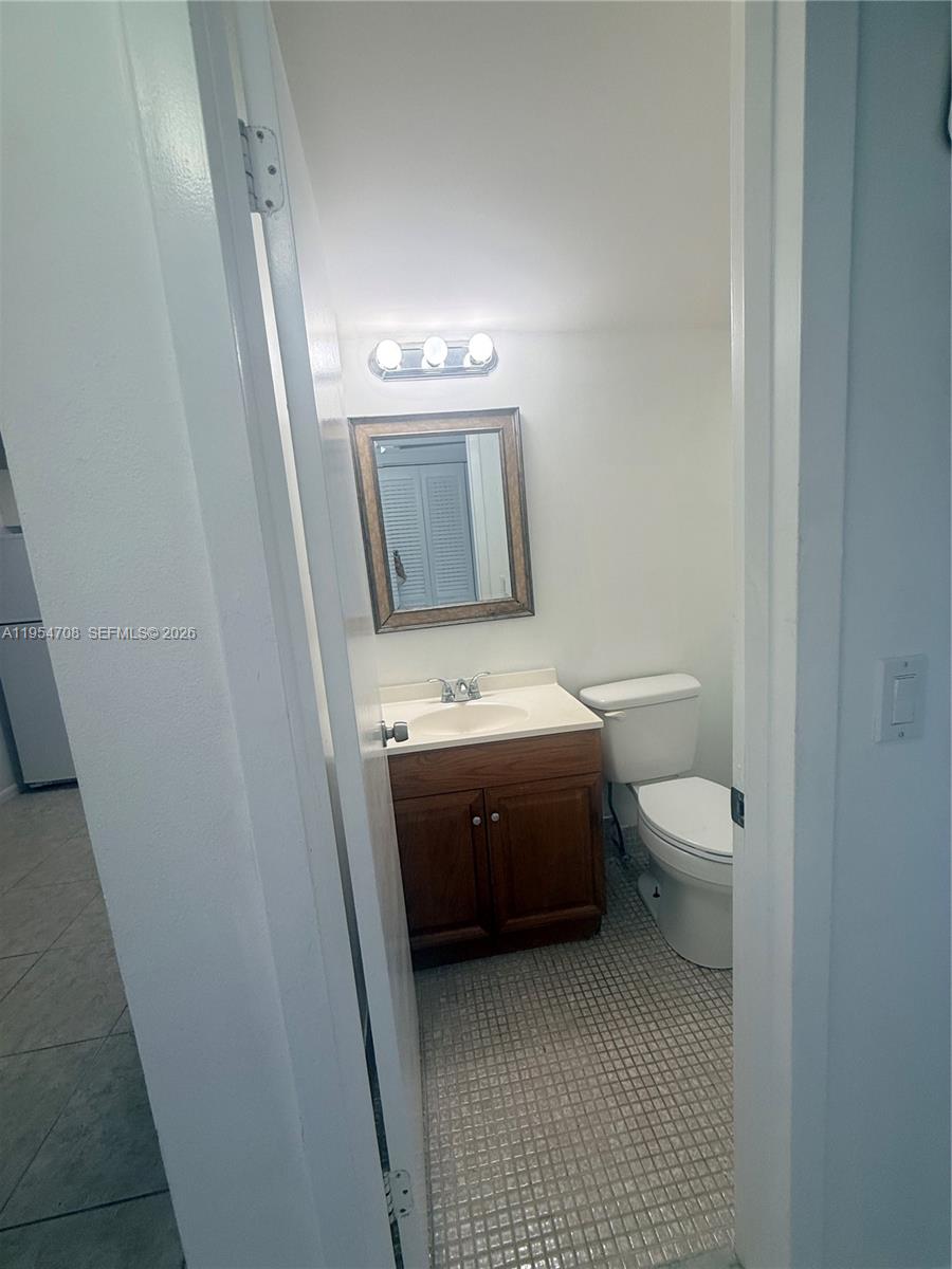 MANSFIELD AT CENTURY VILL - Residential