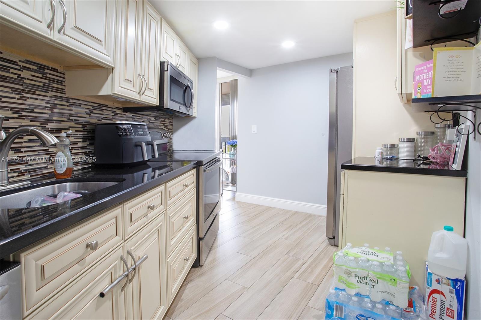 ENVIRON I CONDO 9 - Residential Lease
