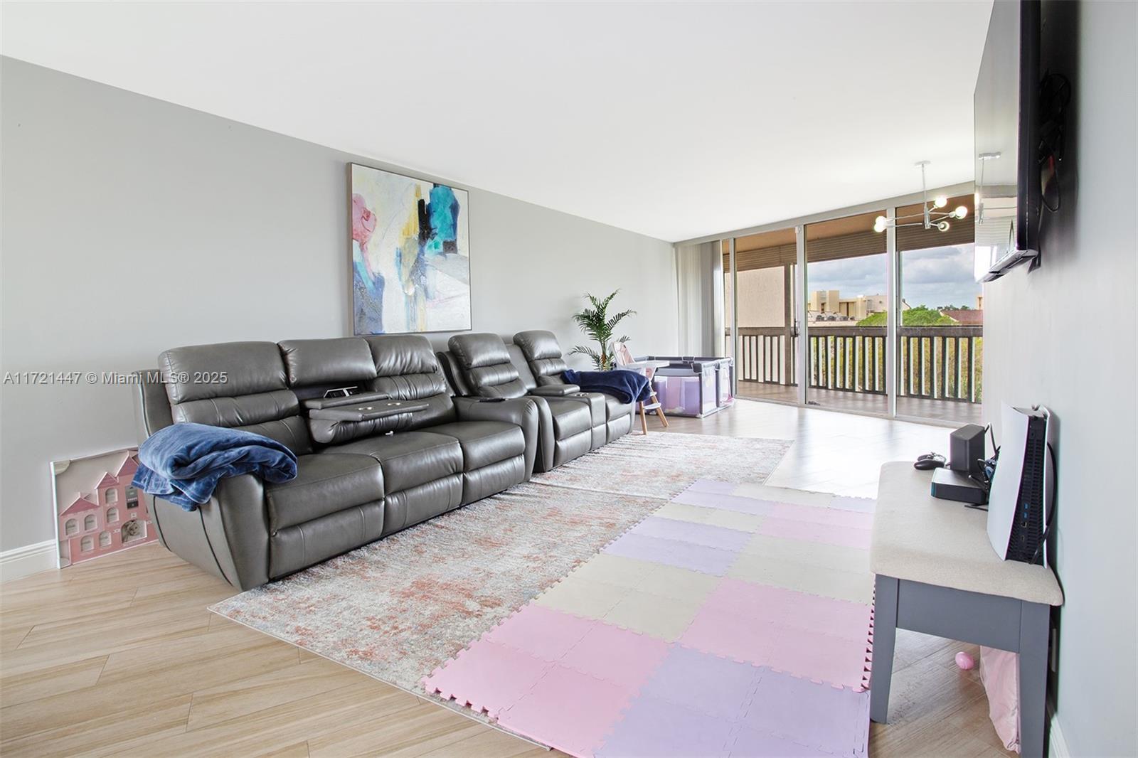 ENVIRON I CONDO 9 - Residential Lease