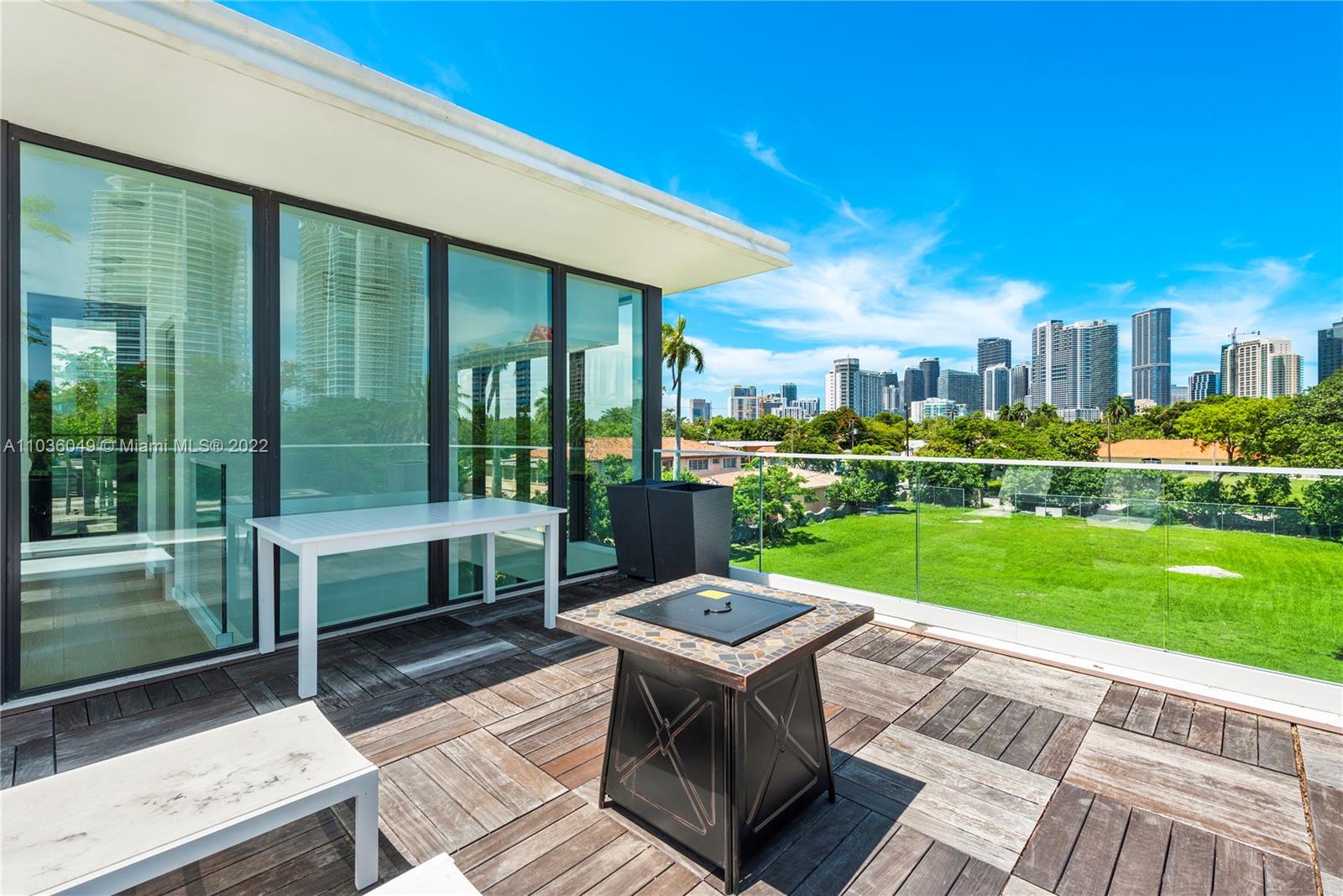 HOLLEMAN PARK - Residential