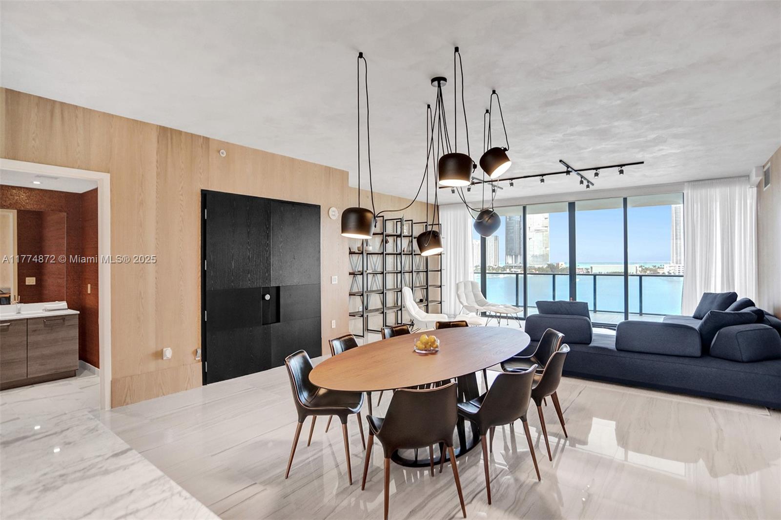 PRIVE CONDO - Residential Lease