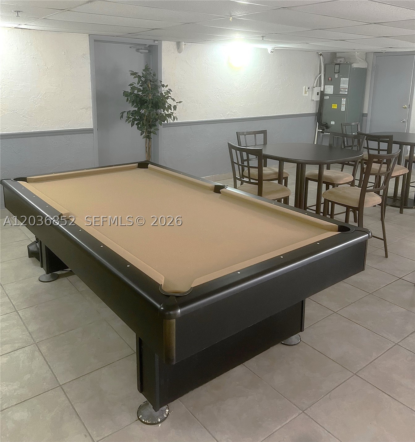 THE ISLES CONDO - Residential Lease