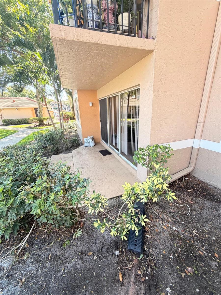 EDGEWATER CONDO - Residential
