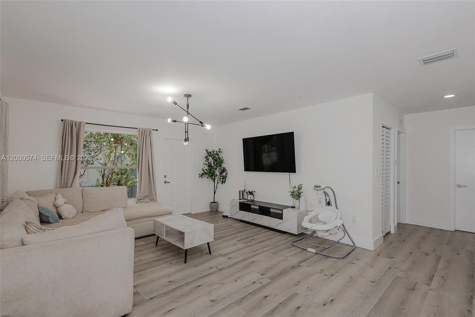BUTTONWOOD SHORES ADD - Residential