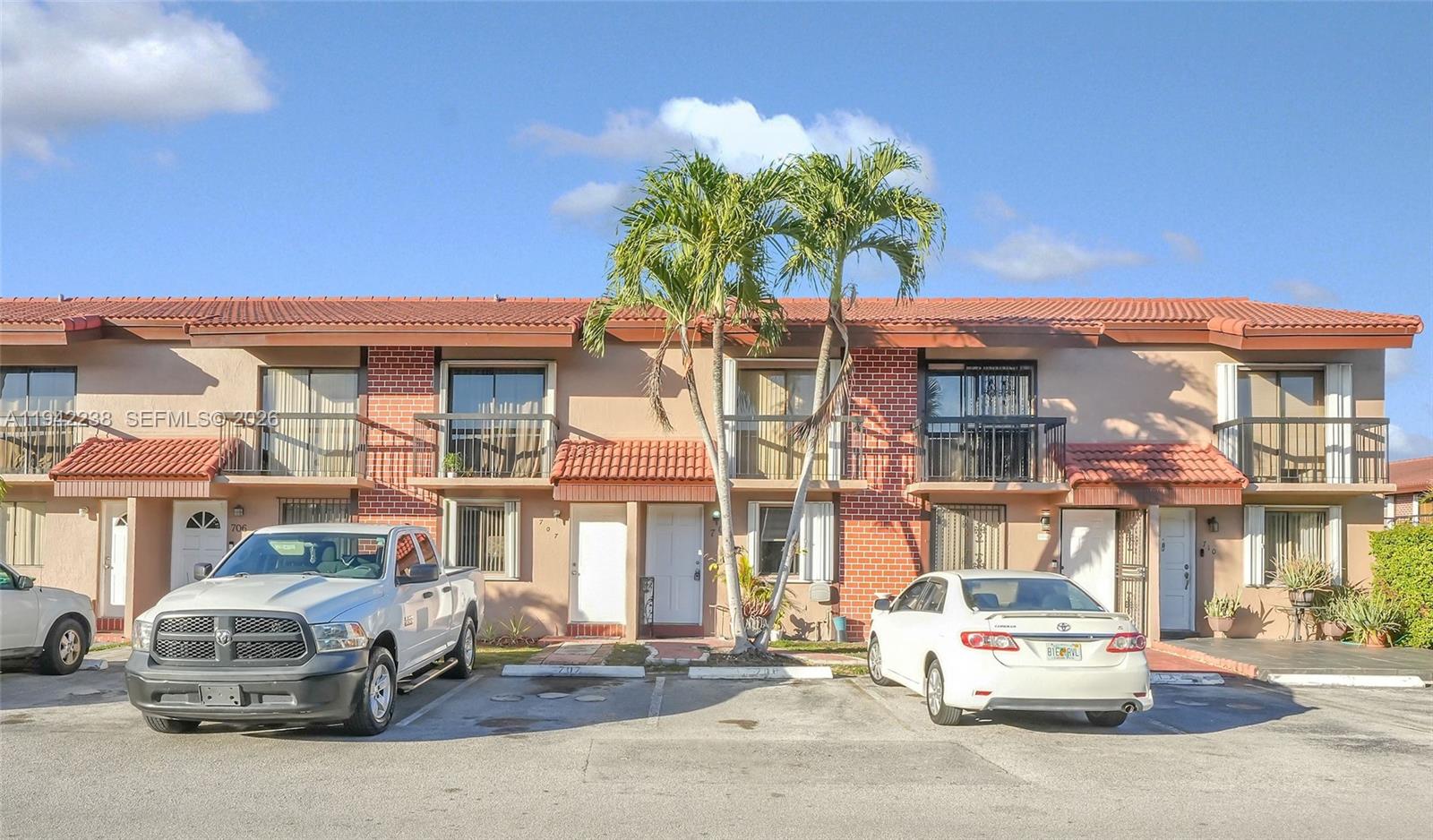 Move-in ready townhouse near FIU, completely remodeled and thoughtfully designed. This two-story home offers 2 bedrooms, 1.5 bathrooms, a private entrance, and a spacious patio ideal for relaxing or entertaining.The open-concept living area flows into a modern kitchen featuring quartz countertops and brand-new appliances, including an in-unit washer and dryer. A convenient half bathroom is located on the first floor, while both bedrooms and the full bathroom are upstairs, providing privacy and comfort. Tile flooring throughout with a marble look (No carpet).

Prime location close to schools, shopping centers, restaurants, and with easy access to major highways. Excellent value in a highly desirable area