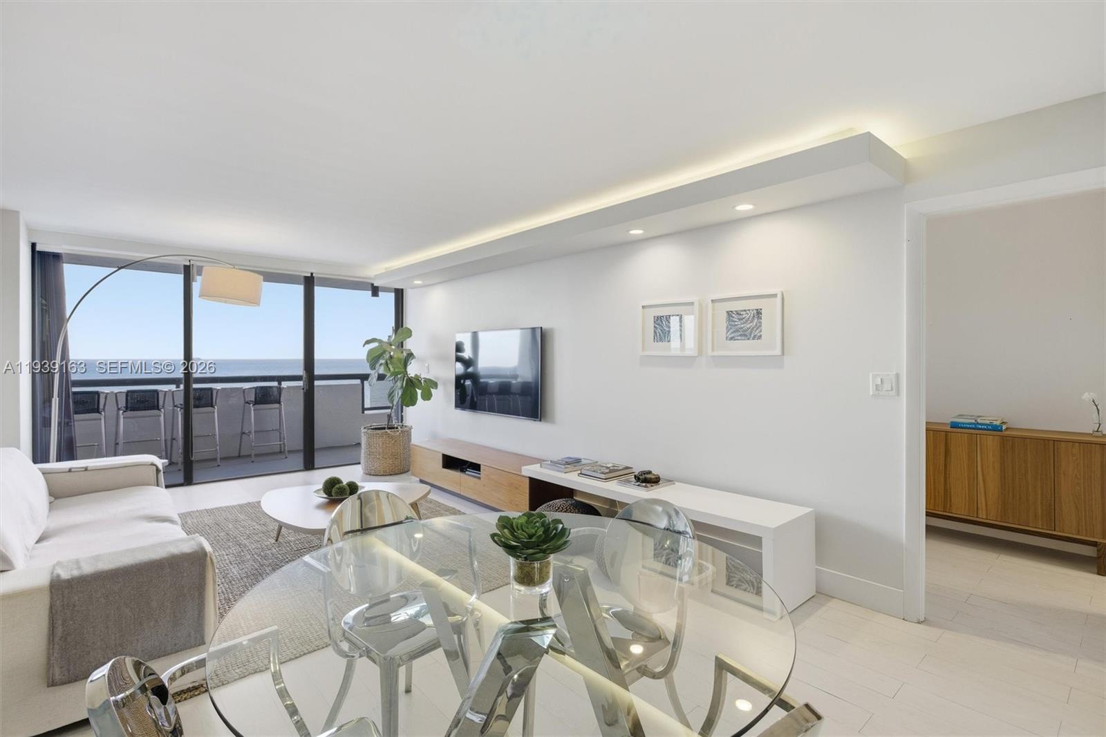 CLUB ATLANTIS CONDO - Residential