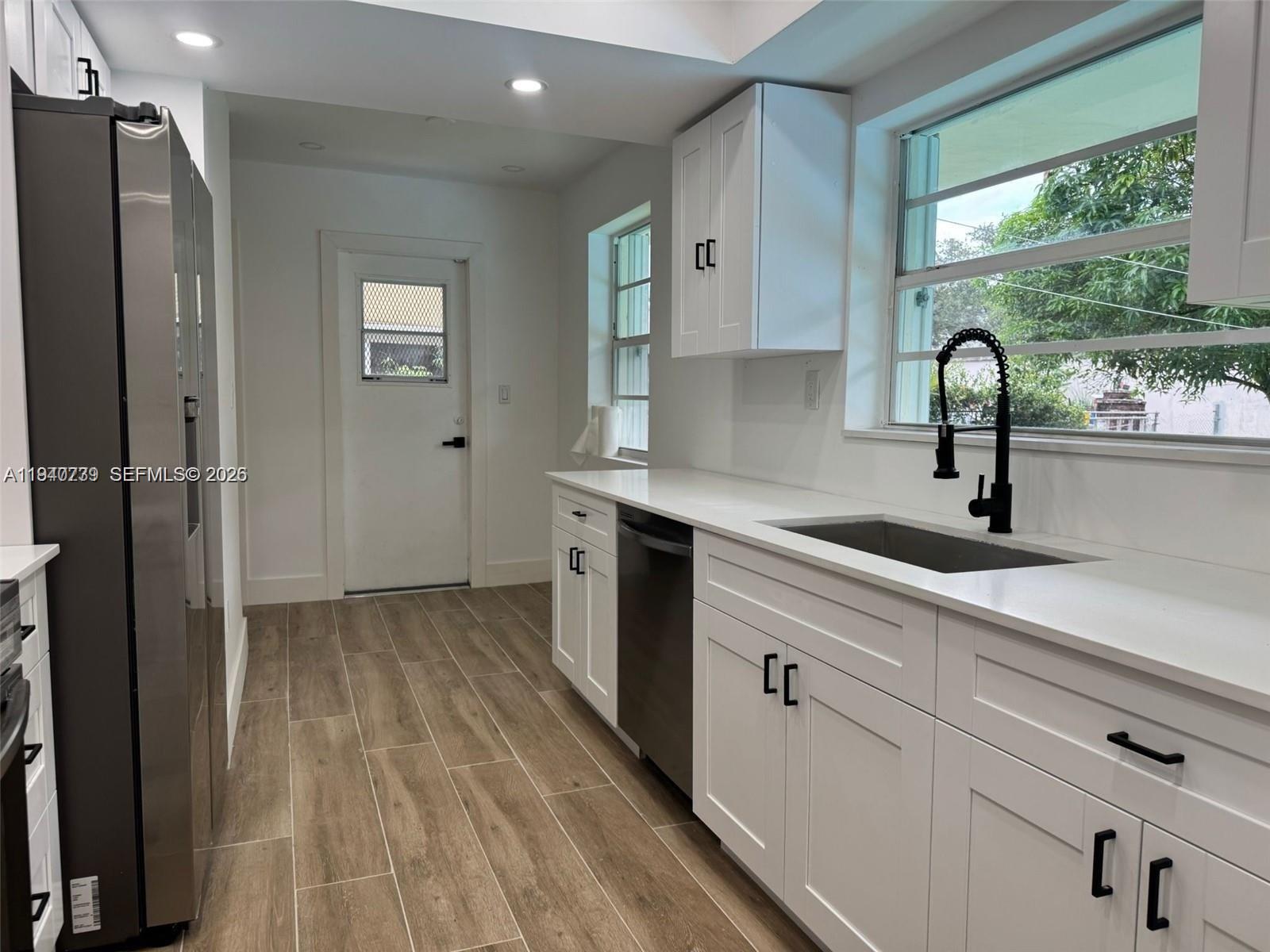 EAST PLANTATION 2ND SEC - Residential Lease