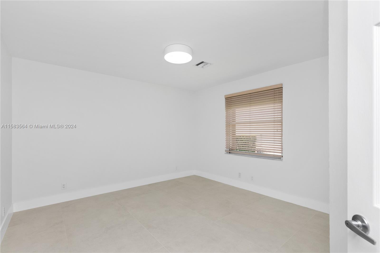 SECTOR 3 - The Landings - Residential Lease