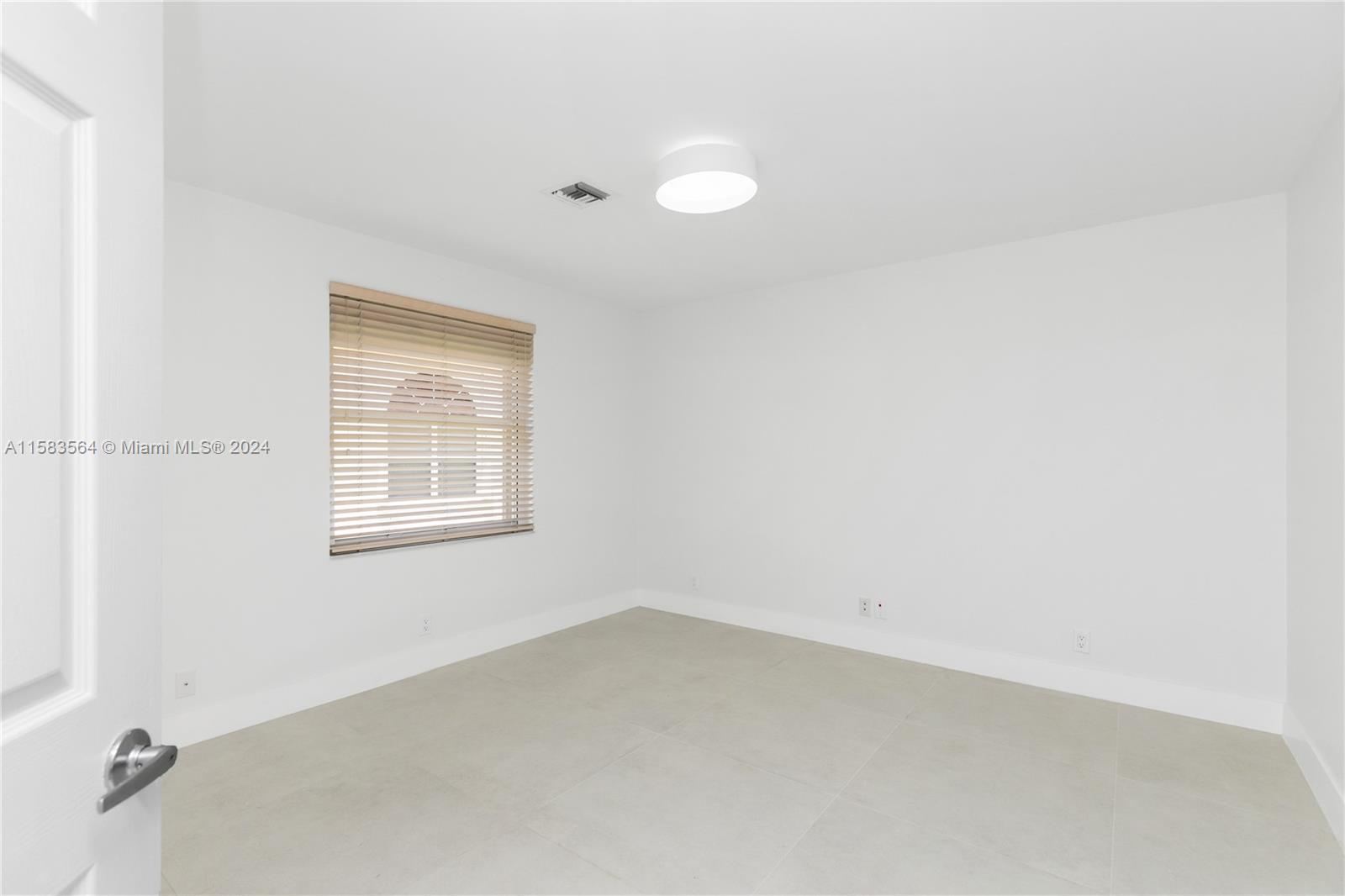 SECTOR 3 - The Landings - Residential Lease