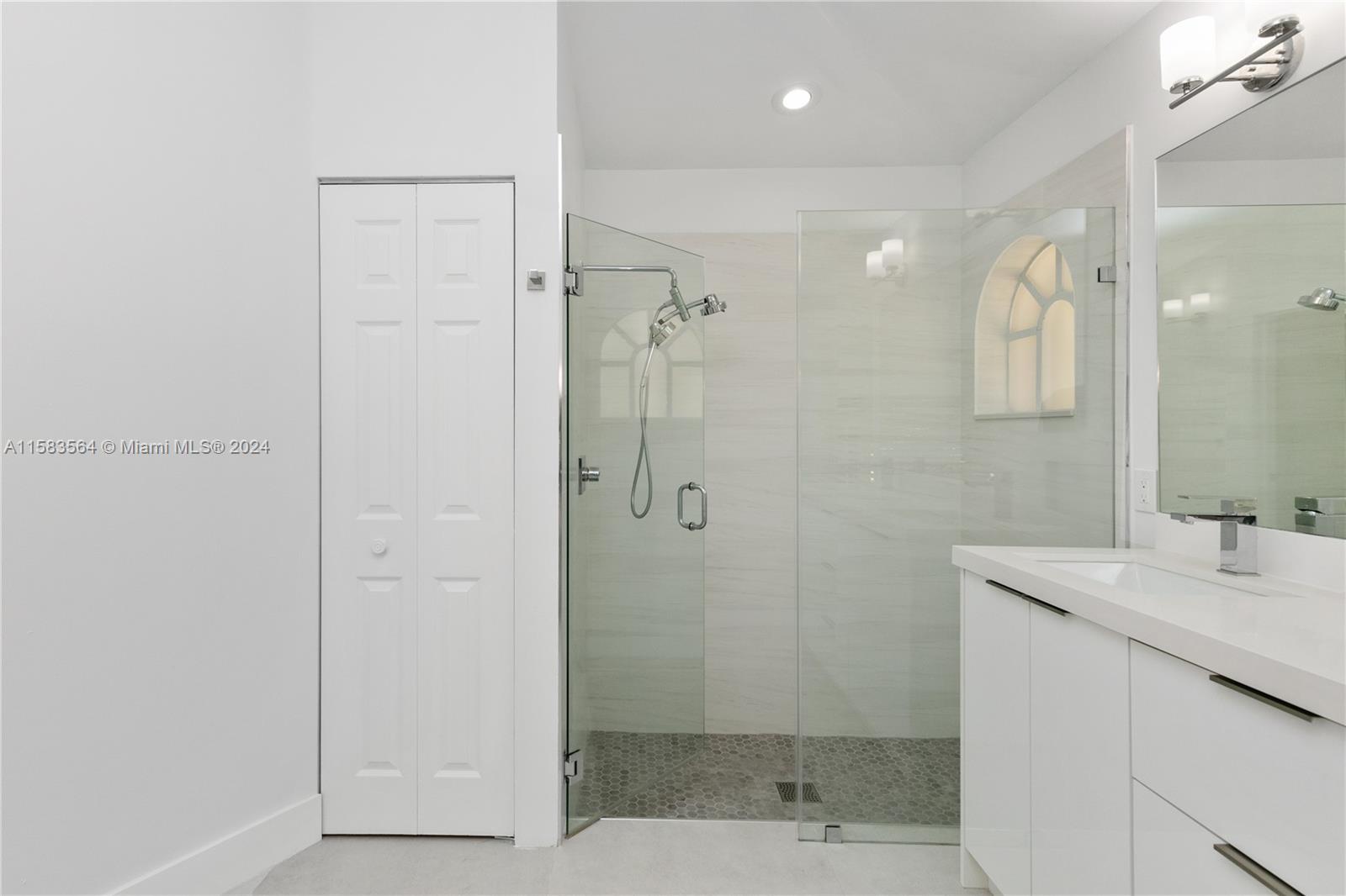 SECTOR 3 - The Landings - Residential Lease