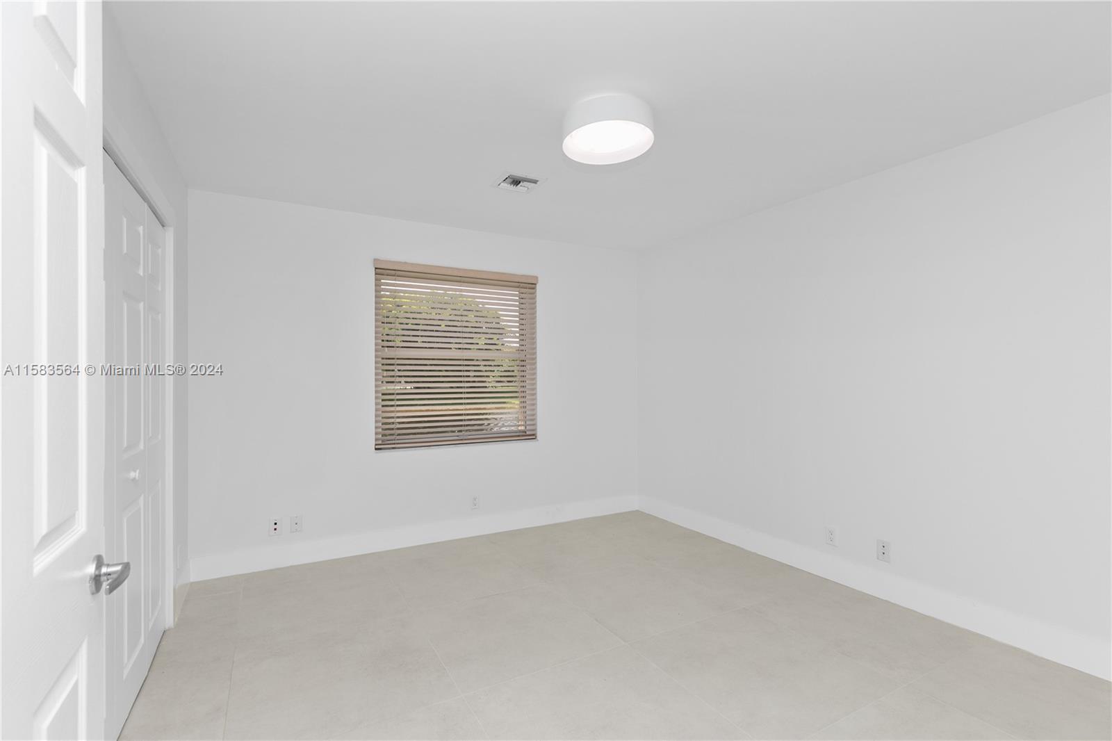 SECTOR 3 - The Landings - Residential Lease