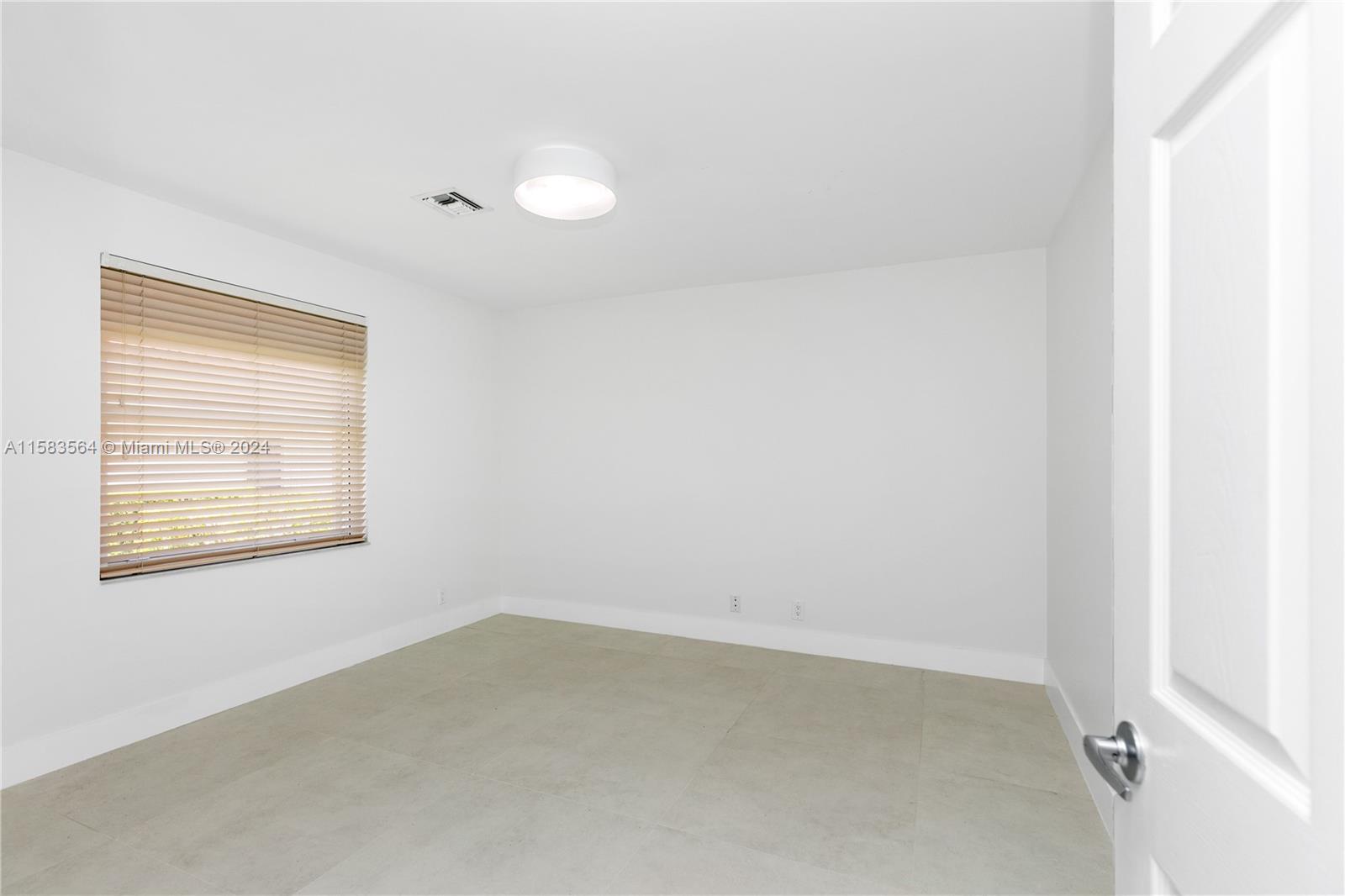 SECTOR 3 - The Landings - Residential Lease