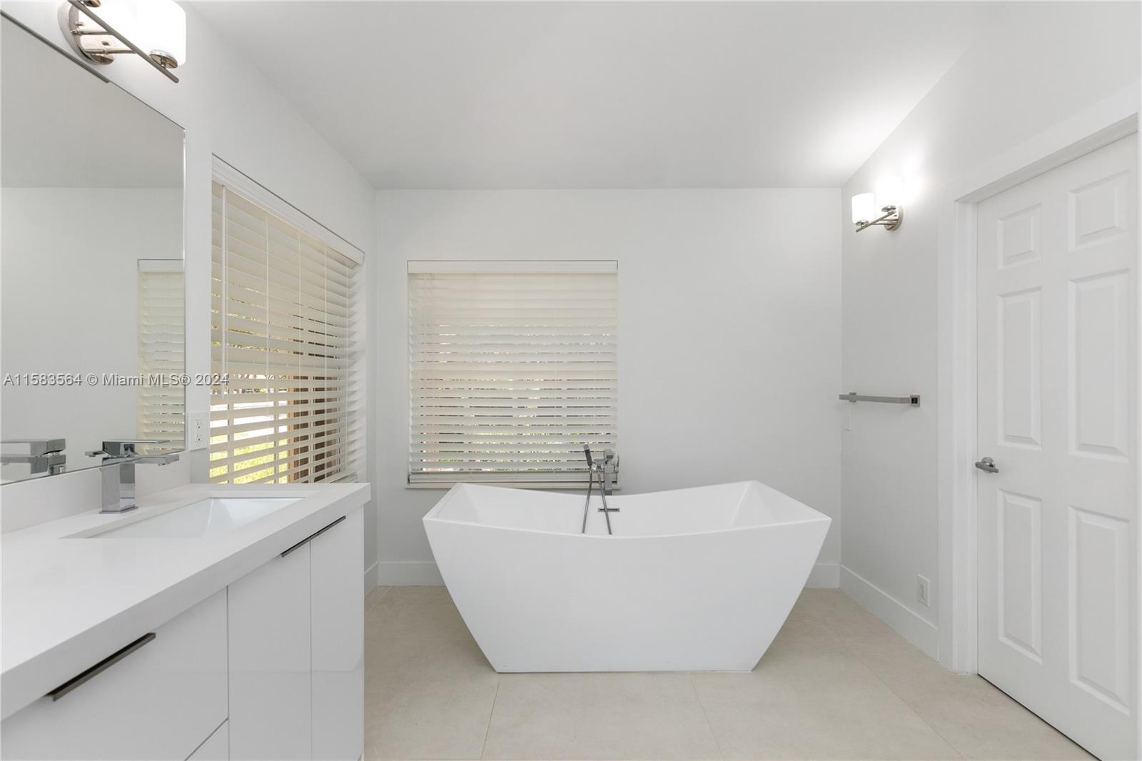 SECTOR 3 - The Landings - Residential Lease