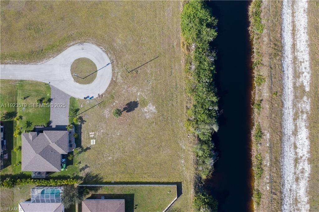 CAPE CORAL - Land