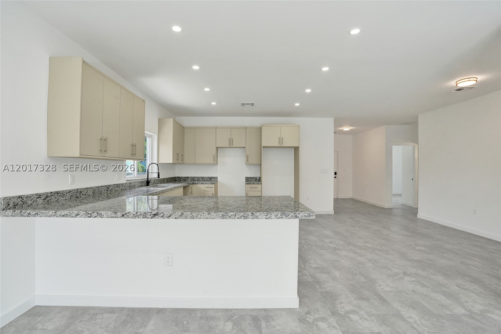 FRANKLIN PARK - Residential