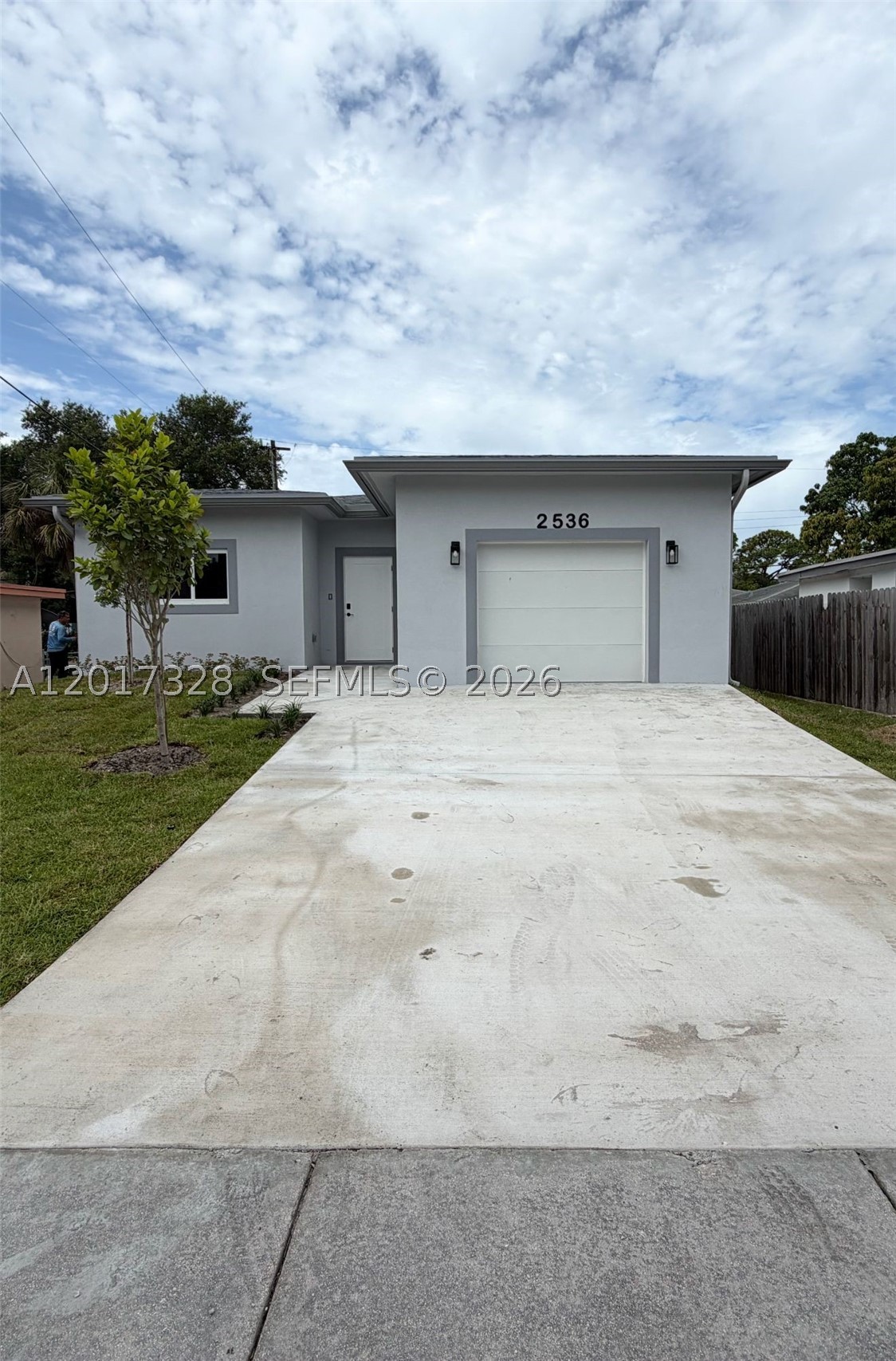 Spacious new construction 3 bed 2 bath home in East Fort Lauderdale, conveniently located just west of I-95 in an up-and-coming area. This modern residence offers an open layout, spacious contemporary kitchen, and the opportunity to enjoy everything brand new at an affordable price. Perfect for buyers seeking modern living with easy access to Fort Lauderdale’s beaches, dining, shopping, and major highways.