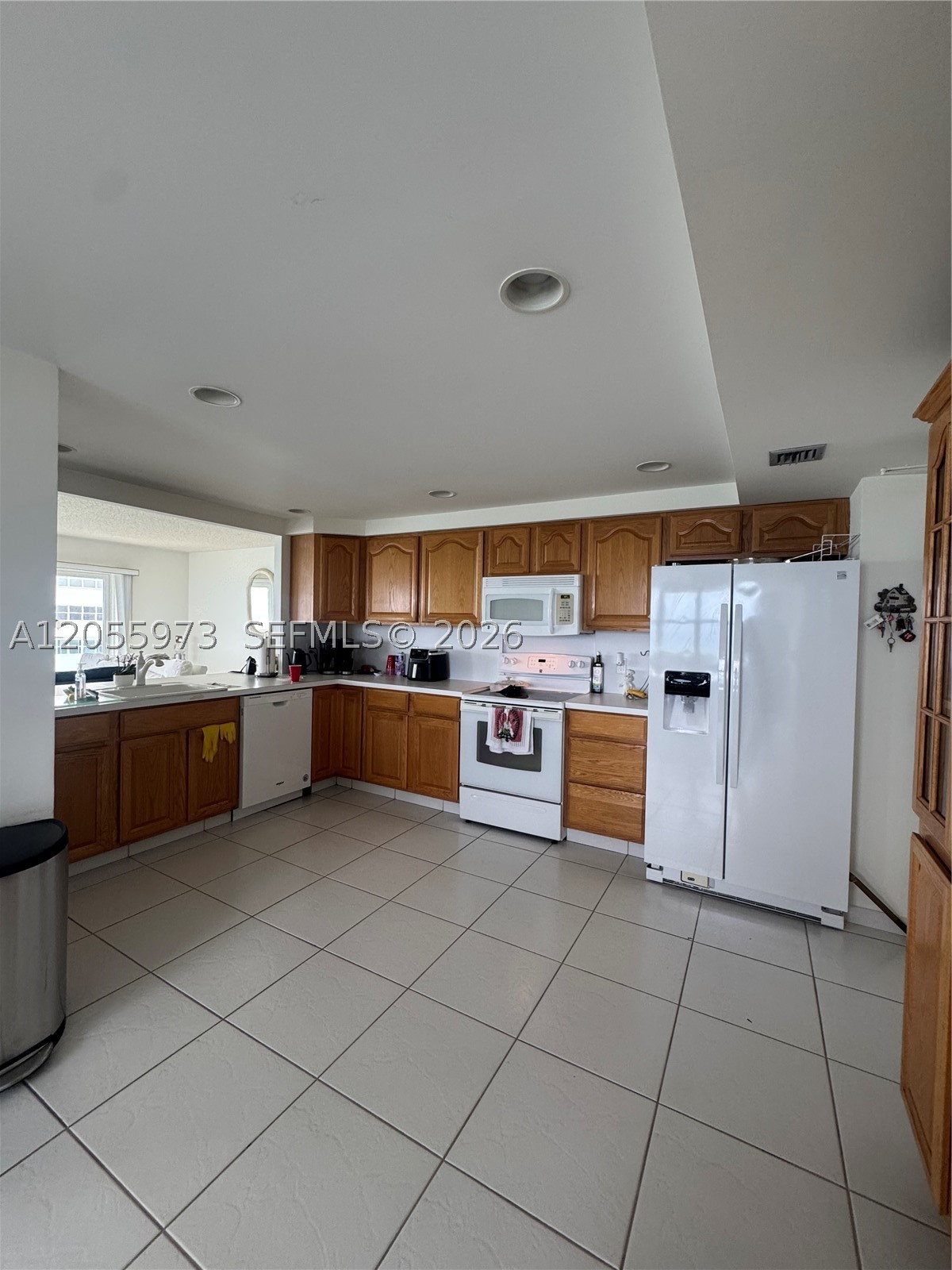 SOUTHPOINT CONDO - Residential