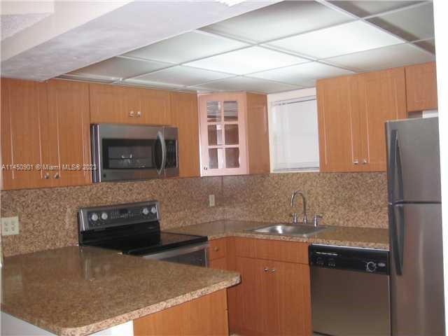 LAS VISTAS AT DORAL CONDO - Residential Lease