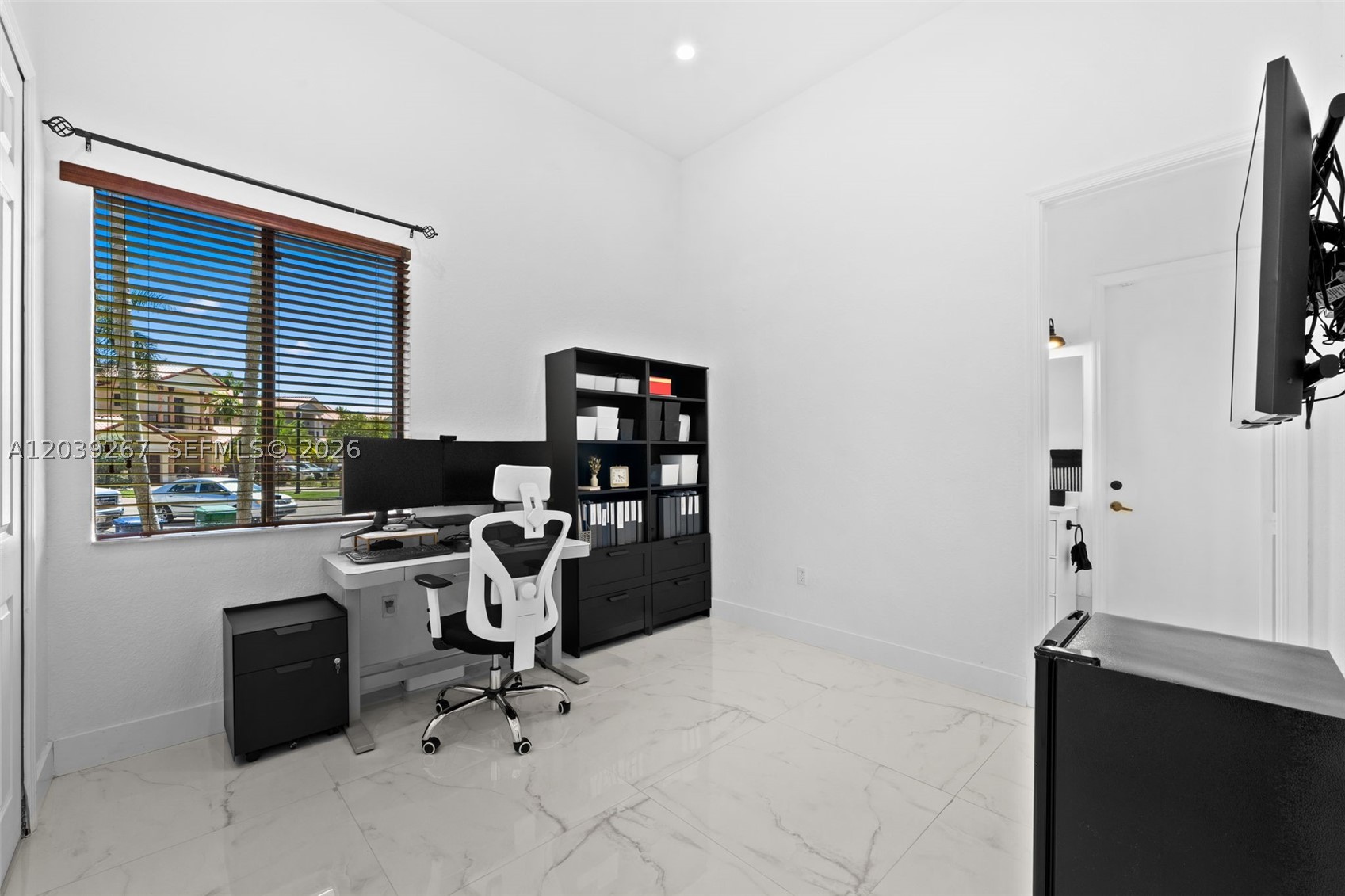 CUTLER CAY - Residential