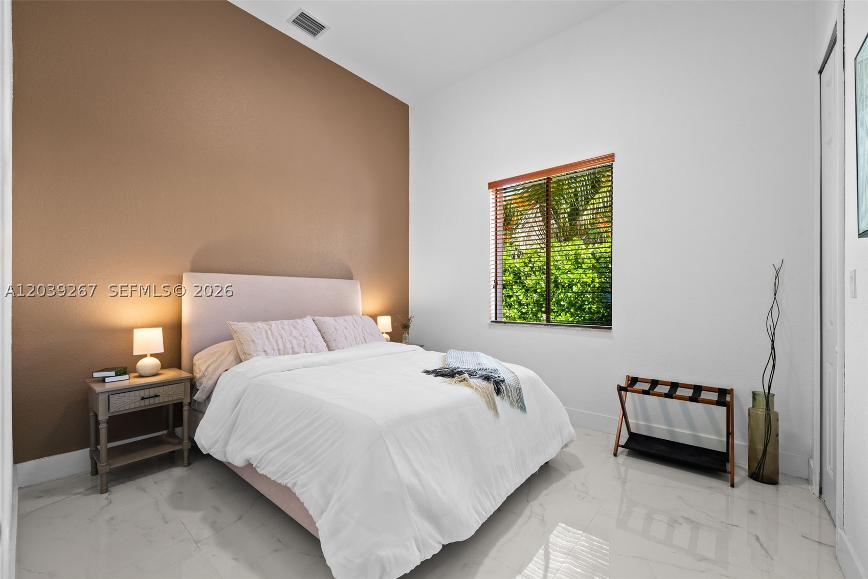 CUTLER CAY - Residential