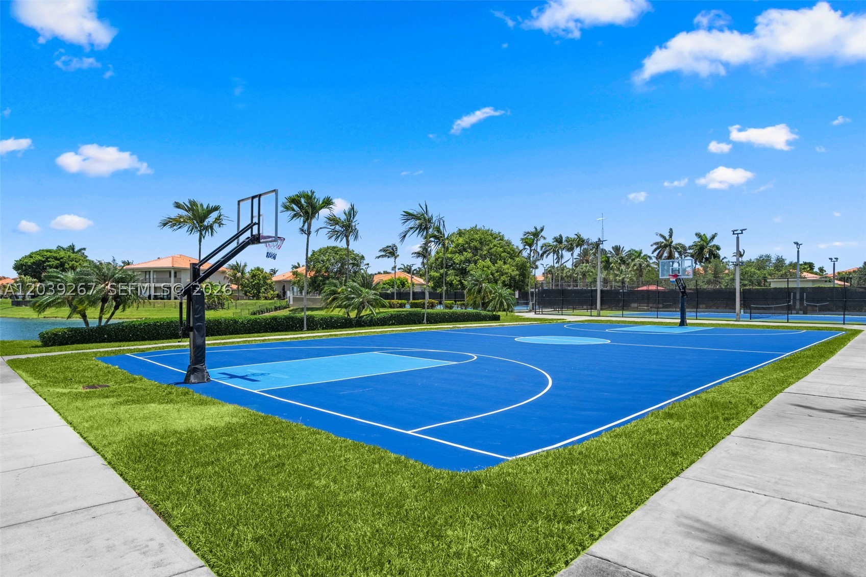 CUTLER CAY - Residential