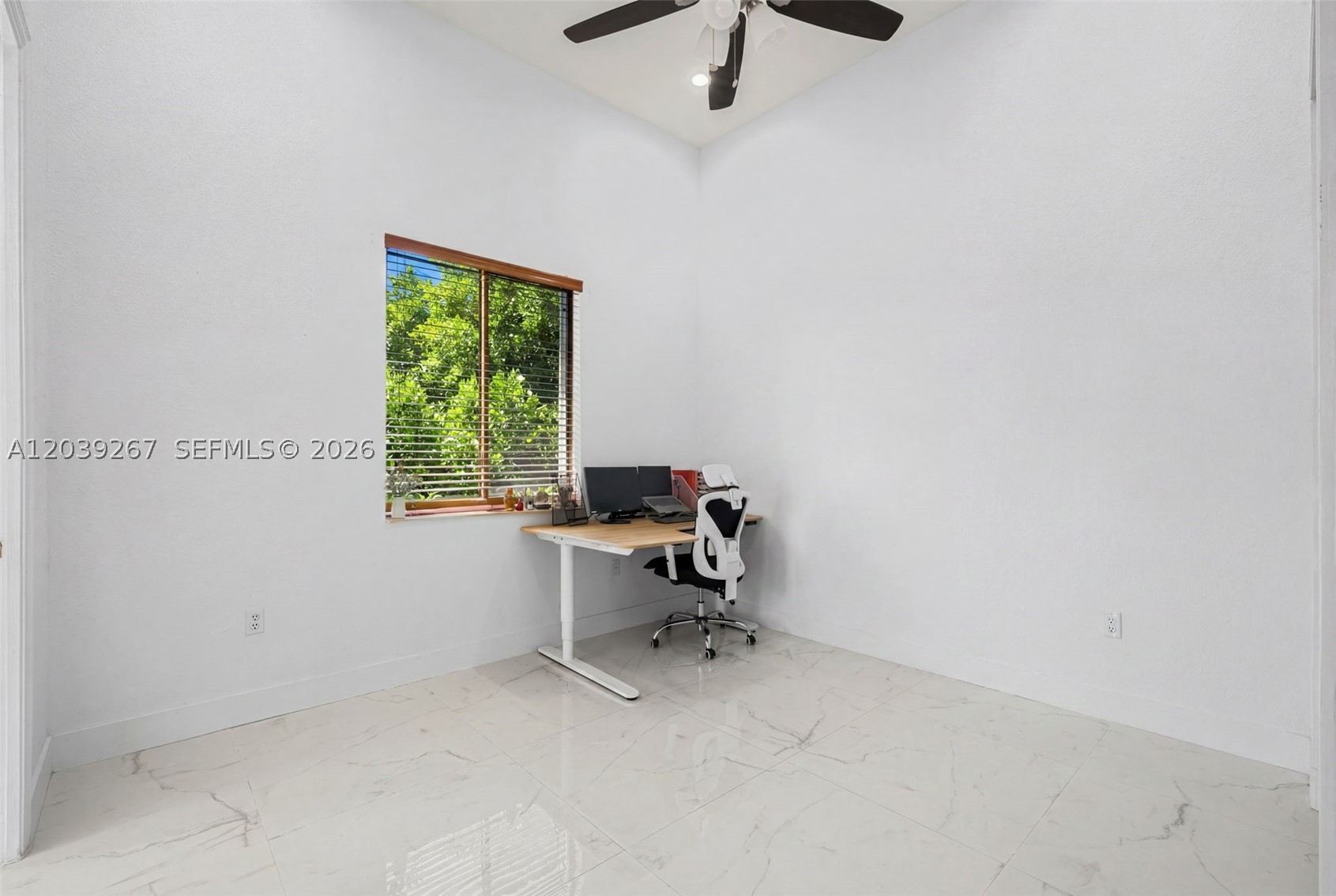 CUTLER CAY - Residential