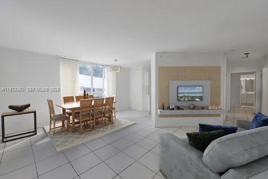 WEST BAY PLAZA CONDO - Residential