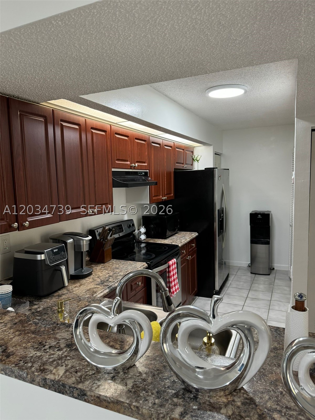 LE CLUB AT OLD CUTLER CON - Residential