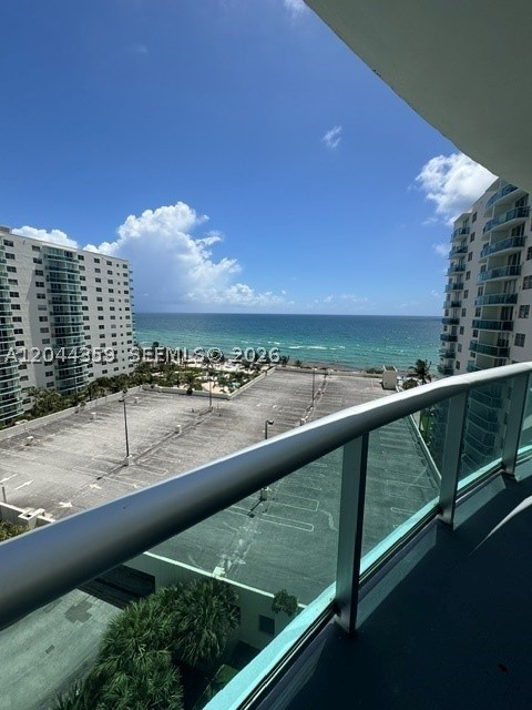 TIDES ON HOLLYWOOD BEACH - Residential