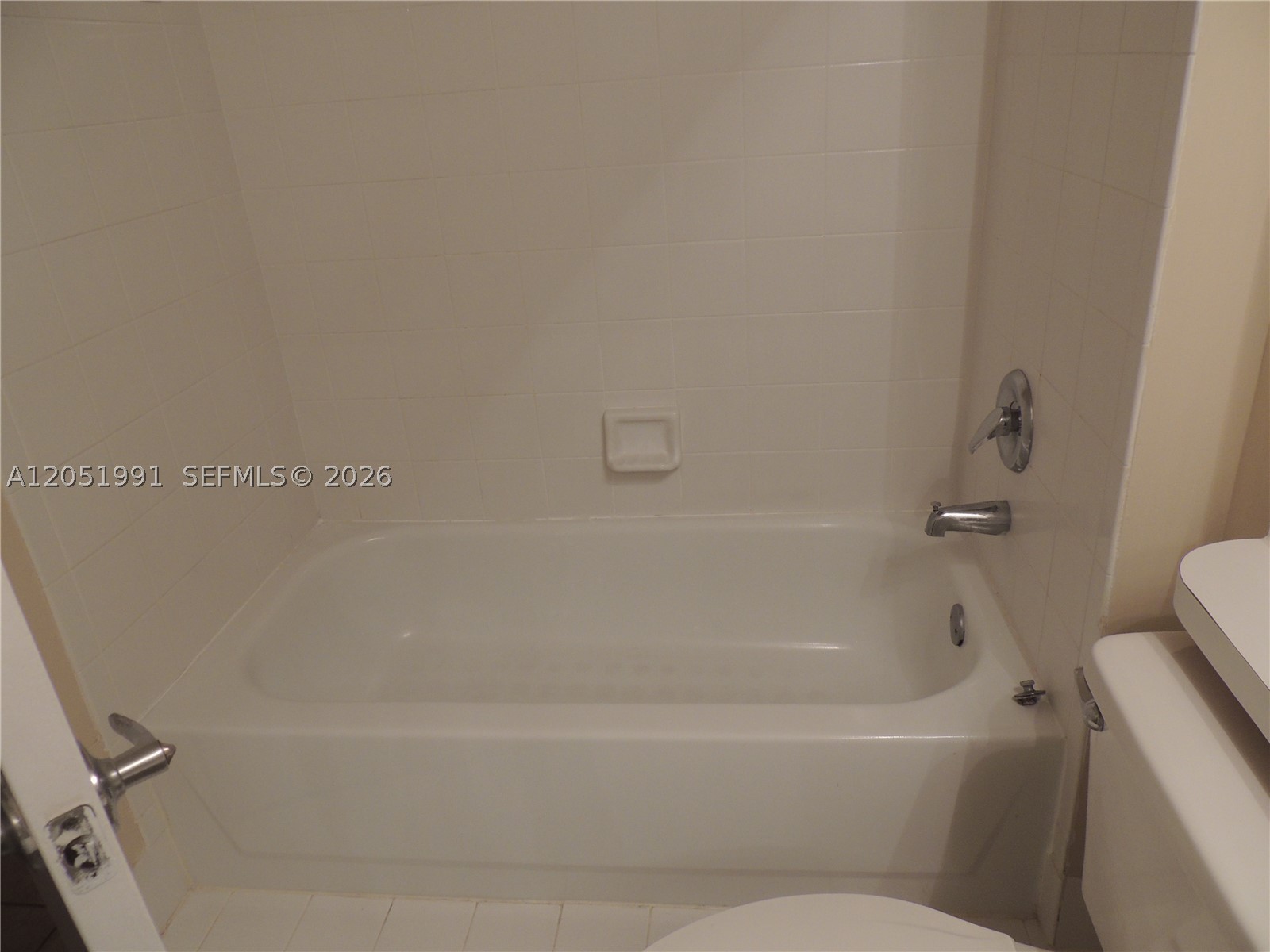 ROYAL GRAND CONDO - Residential
