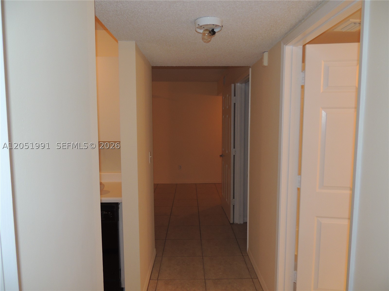 ROYAL GRAND CONDO - Residential