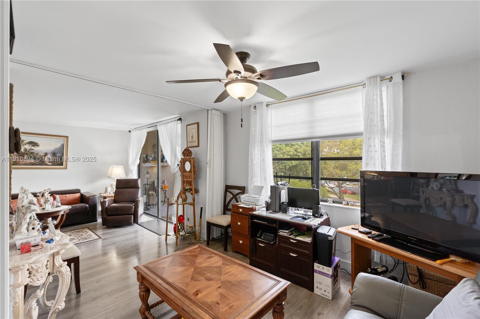 COLONY POINT 2 CONDO - Residential