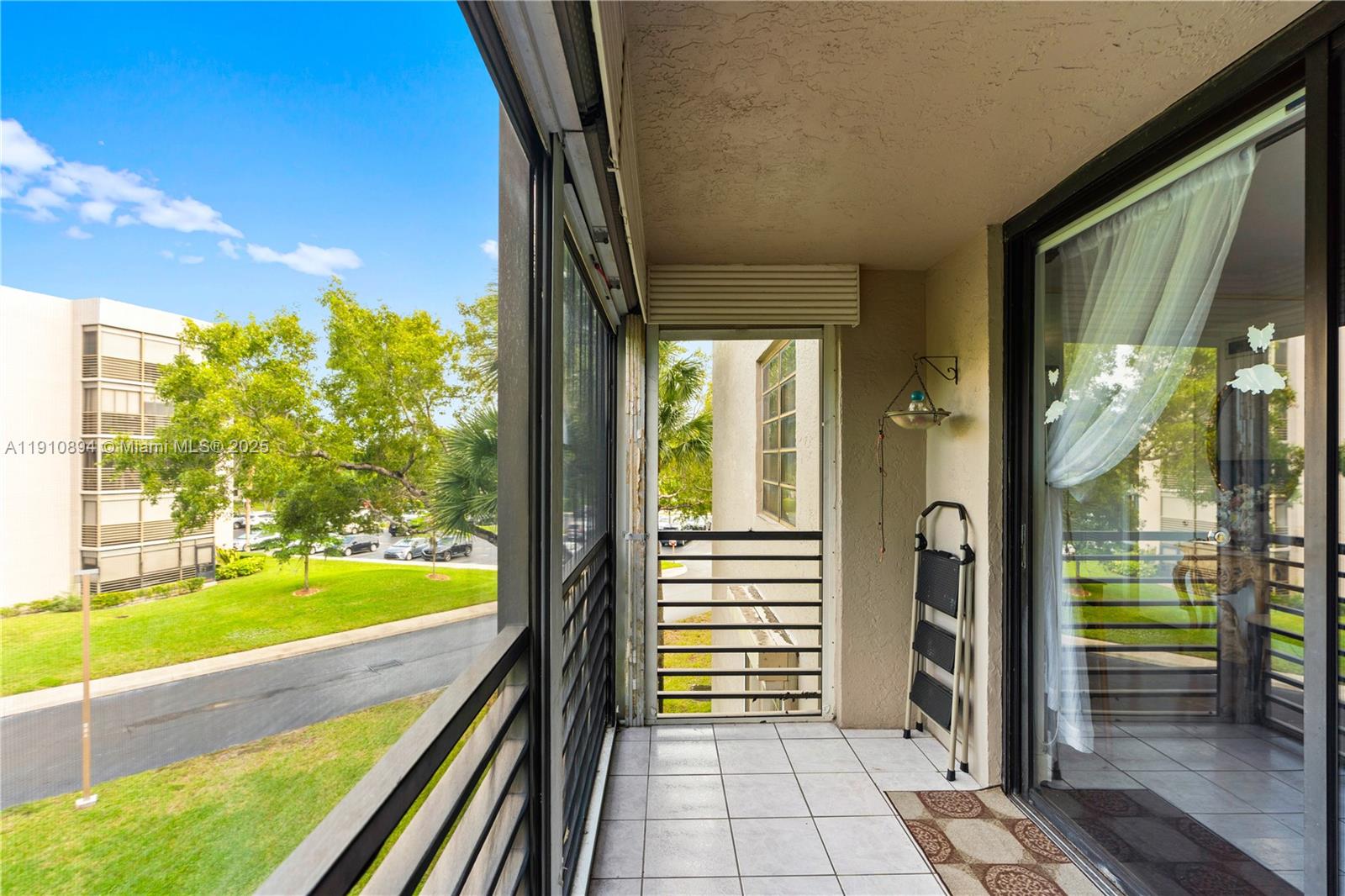 COLONY POINT 2 CONDO - Residential