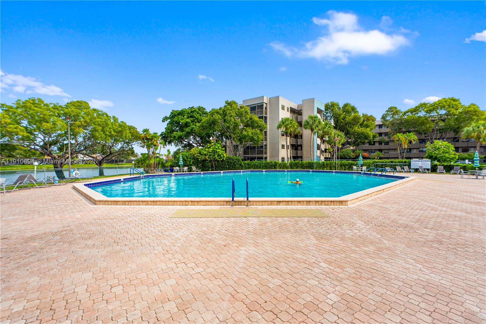 COLONY POINT 2 CONDO - Residential
