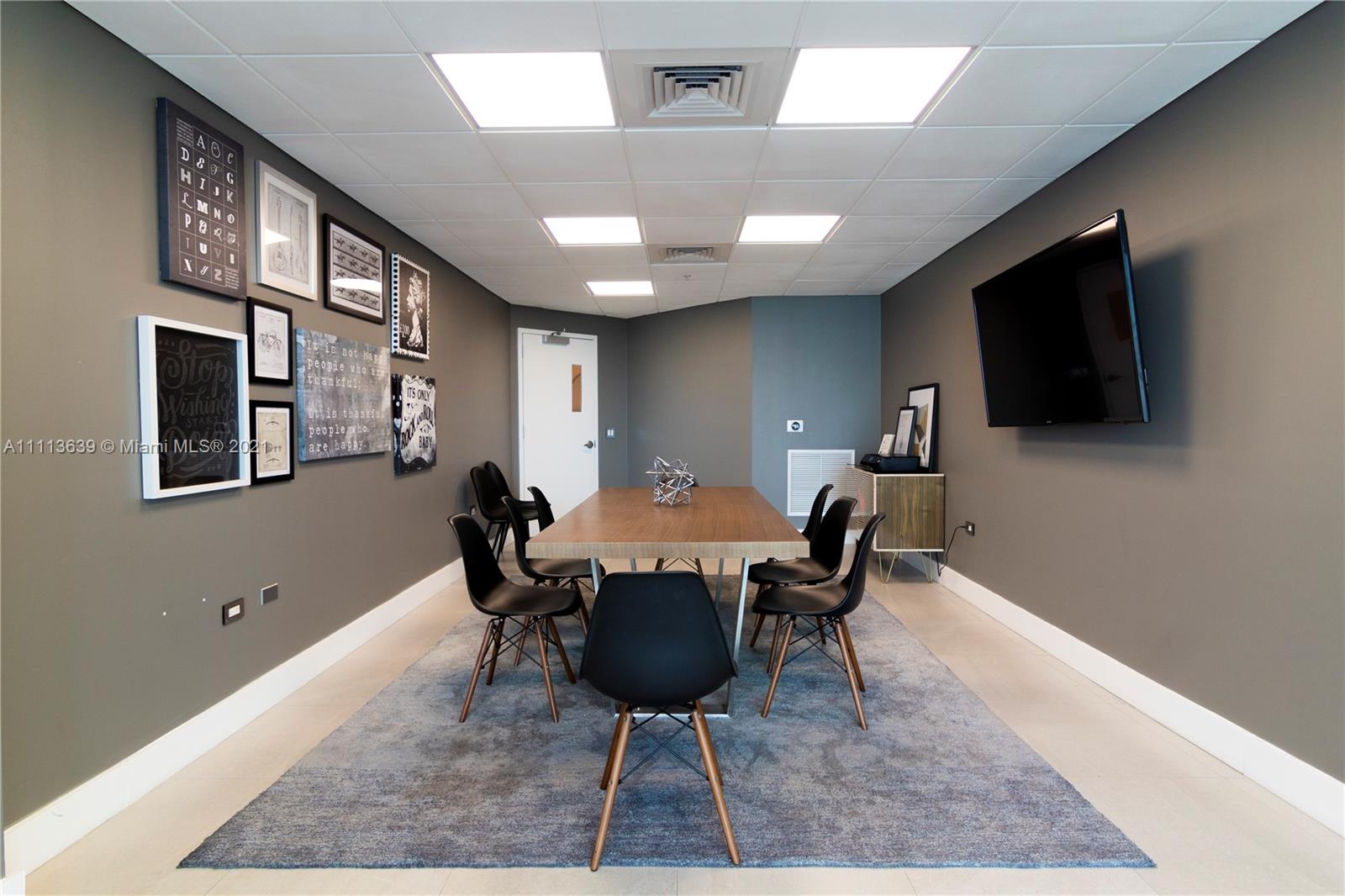 PLATINUM CONDO - Residential Lease